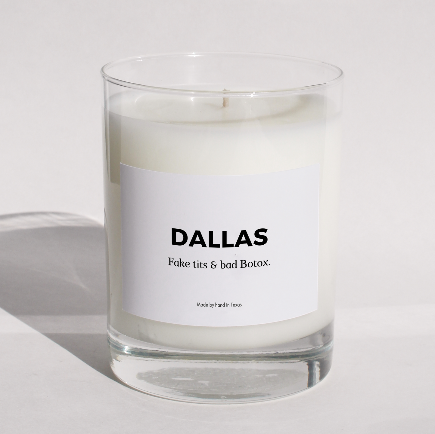 Dallas - Fake tits & bad Botox